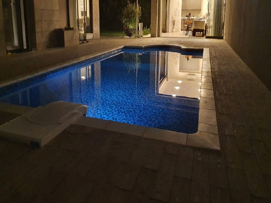 pool98